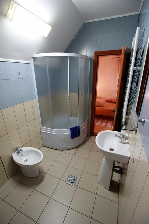 Vila Sucu Hotel Poiana Marului  Room photo